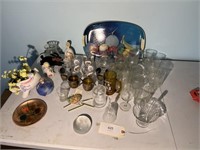 LARGE LOT OF MISCELLANEOUS HOME DECOR