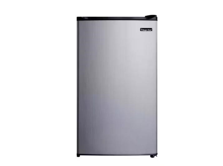 Magic Chef 3.2 cu. ft. Mini Fridge