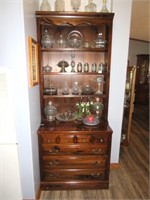 Hutch / Display Cabinet - Contents are NOT