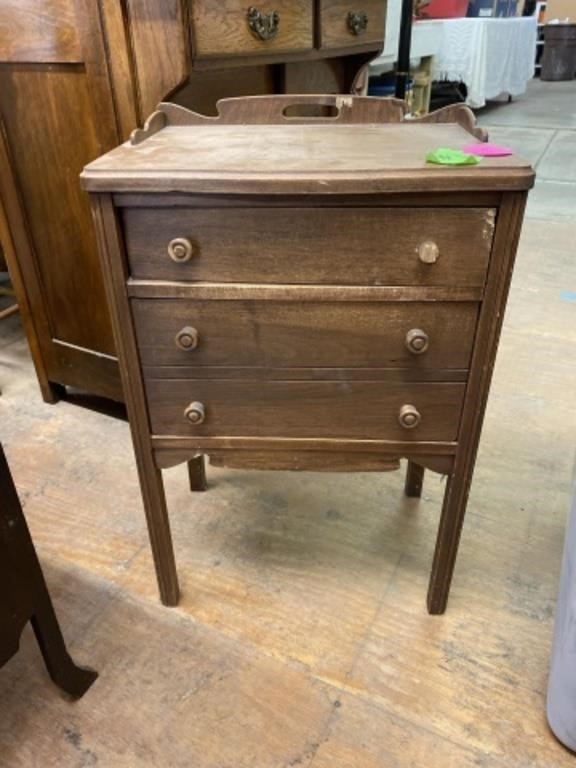 ANTIQUE FURNITURE PIECE, ONE DRAWER