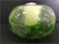 Green swirl art glass round candle holder