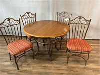 Ice Cream Parlor Style Dining Table w/4 Chairs
