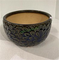 Ceramic with glaze overlay flower planter pot