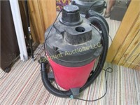 16 gallon wet dry vac good used condition