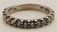 (KC) 14kt White Gold Ring with Diamonds (size
