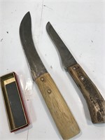 Sharpening stone and knives