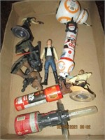 Box Lot of Star Wars Items