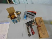 Staples and stapler