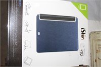 2 X ISKIN IPAD COVERS