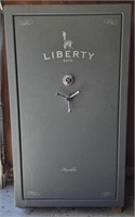 (READ BELOW) Liberty Gun Safe