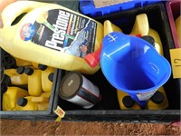 CRATE OF PENNZOIL AND ANTIFREEZE