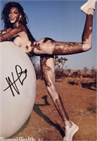 Autograph COA Winnie Harlow Photo