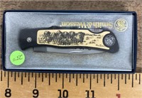 Smith & Wesson pocket knife