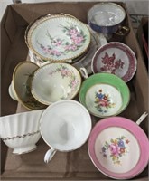 TRAY OF TEA CUPS AND SAUCERS