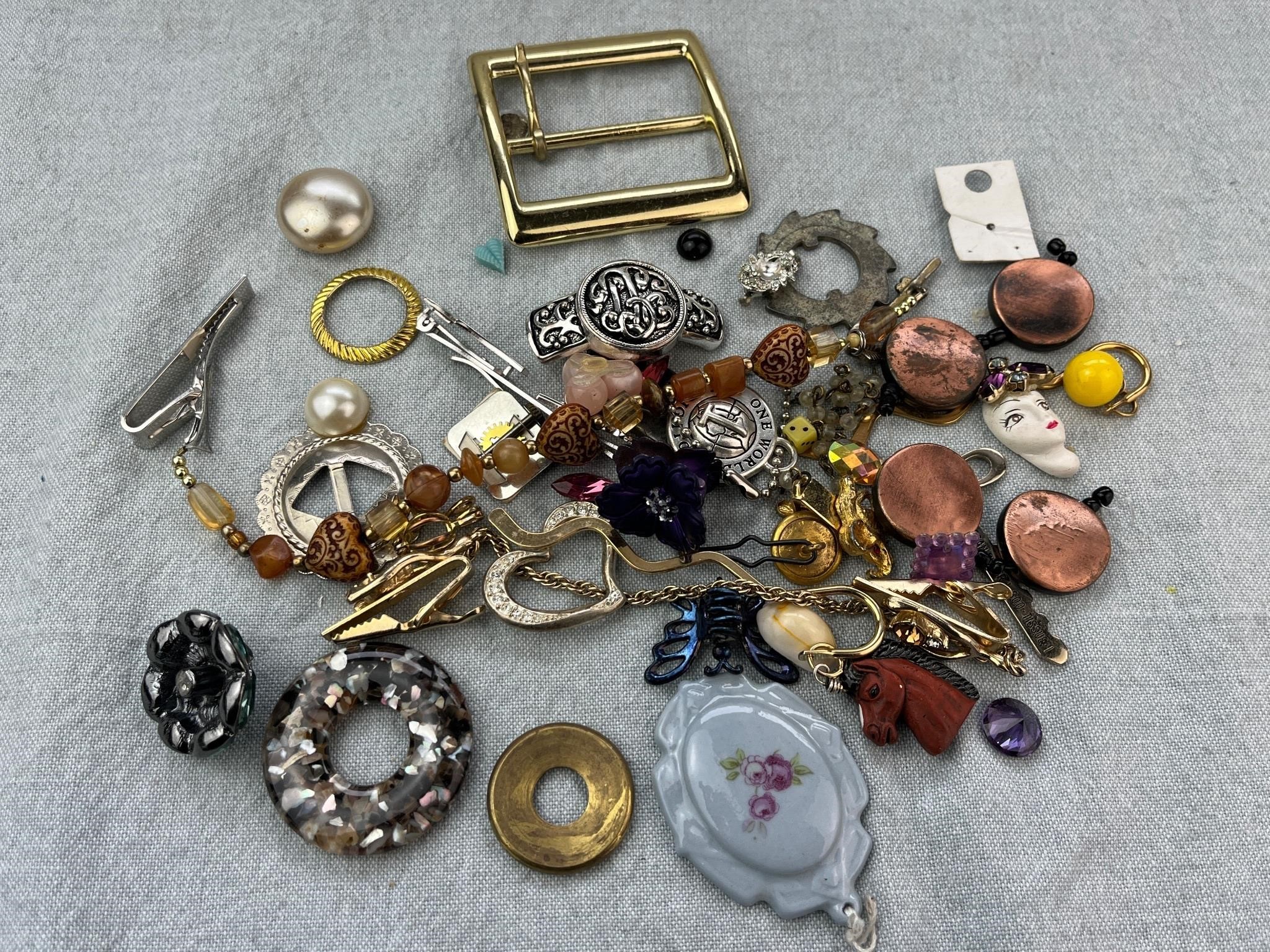 Miscellaneous Pins, Pendants, Clips and More!
