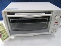EuroPro TableTop ToasterType Oven 18"