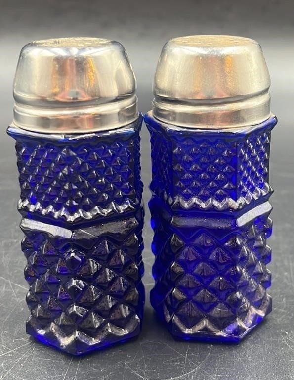 Vtg Cobalt S&P Shakers