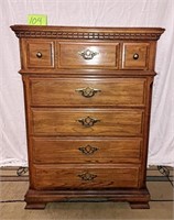 sumpter sterling  oak 5 drawer chest