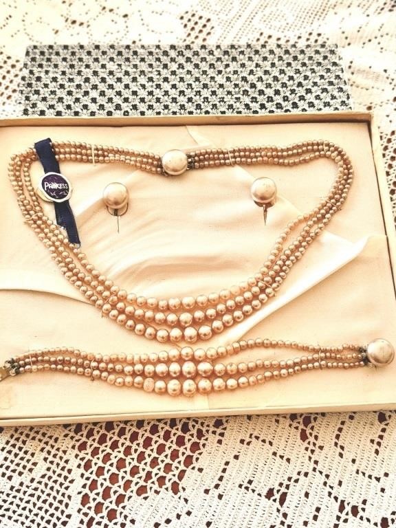 Vintage 1950's Parisian Pearl Jewelry set