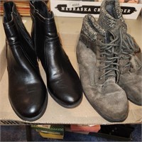 2 Women's Boots - Outback Size 10 & Unisa