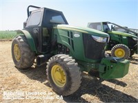 OFF-SITE 2014 John Deere 5115M Wheel Tractor