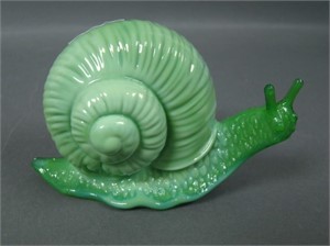 Fenton Chameleon Green Snail Figurine