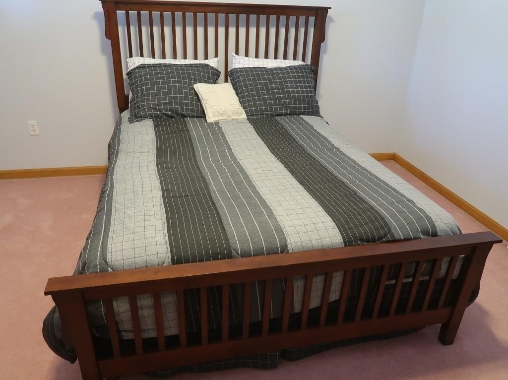 Craftsman Style Bed Frame-All bedding included