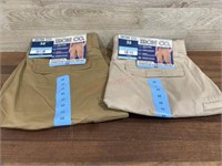 2 men’s size 32 cargo shorts