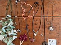 Necklace lot