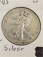 1945 S Walking Liberty half dollar