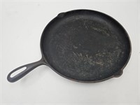 Favorite Piqua Ware Cast Iron #10 Griddle Skillet