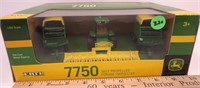 John Deere 7750 self propelled forage harvester