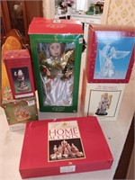 6 Christmas items in the boxes nativity set Santa