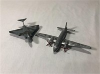 2 Dinky Toys Diecast Planes