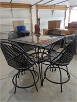 High Top Patio / Deck Table w/4 Chairs - Glass Top