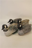 Lot of Four Molded Canadian Geese by Dick
