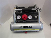 NEW Husky 1 GAL Air Compressor Rtl$129