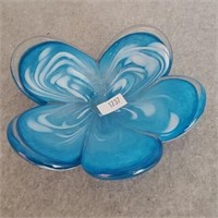 BLUE AND WHITE ART GLASS