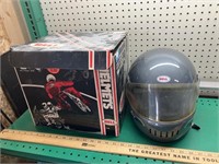 Bell helmet