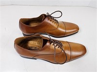 NEW Florsheim Dress Shoes (Size: 10.5)