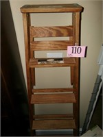 5FT WOODEN LADDER