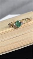 Vtg. 10K Gold Natural Emerald & Diamond Ring
