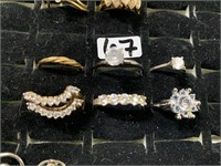 COSTUME JEWELRY-6 RINGS