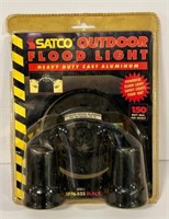 Satco Outdoor Flood Light New in package
