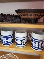 6 Williamsburg Pottery Mugs