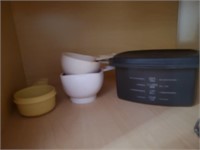 Plastic Measuring Cups, Other
