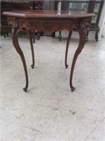 ANTIQUE FRENCH CARVED MAHOGANY PARLOR TABLE