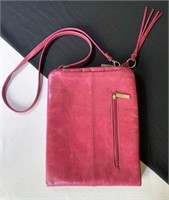 Hobo Experienced Leather Crossbody Bag Fuschia