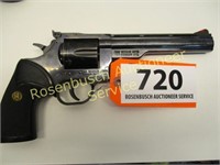 Dan Wesson 357 Magnum Pistol