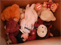 25"x 18"x 25" Box Full Of Stuffed Bears & Dolls